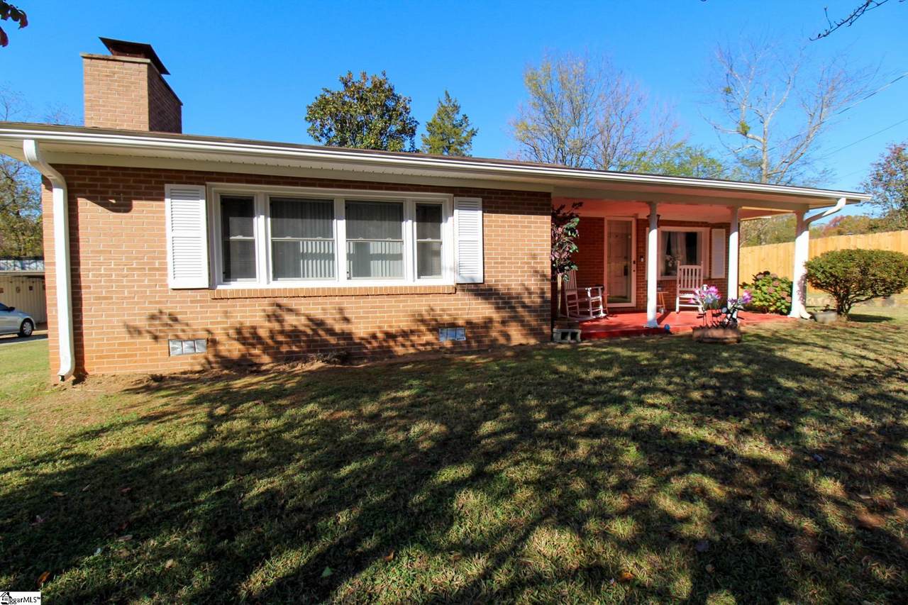642 Old Canaan Road - Photo 1
