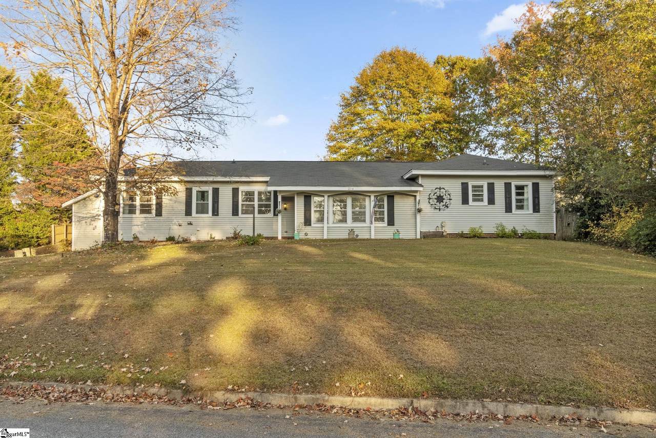214 Finley Avenue - Photo 1