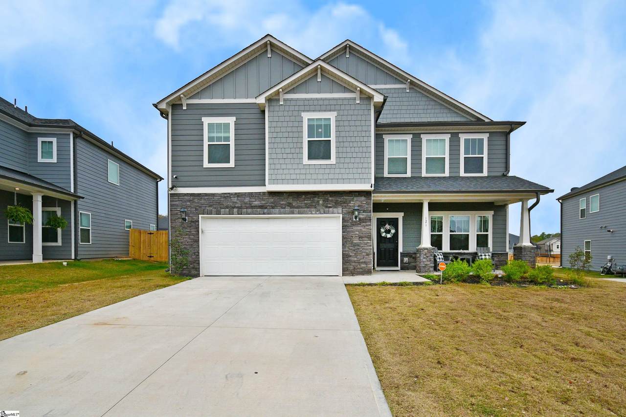121 Graceful Sedge Way - Photo 1
