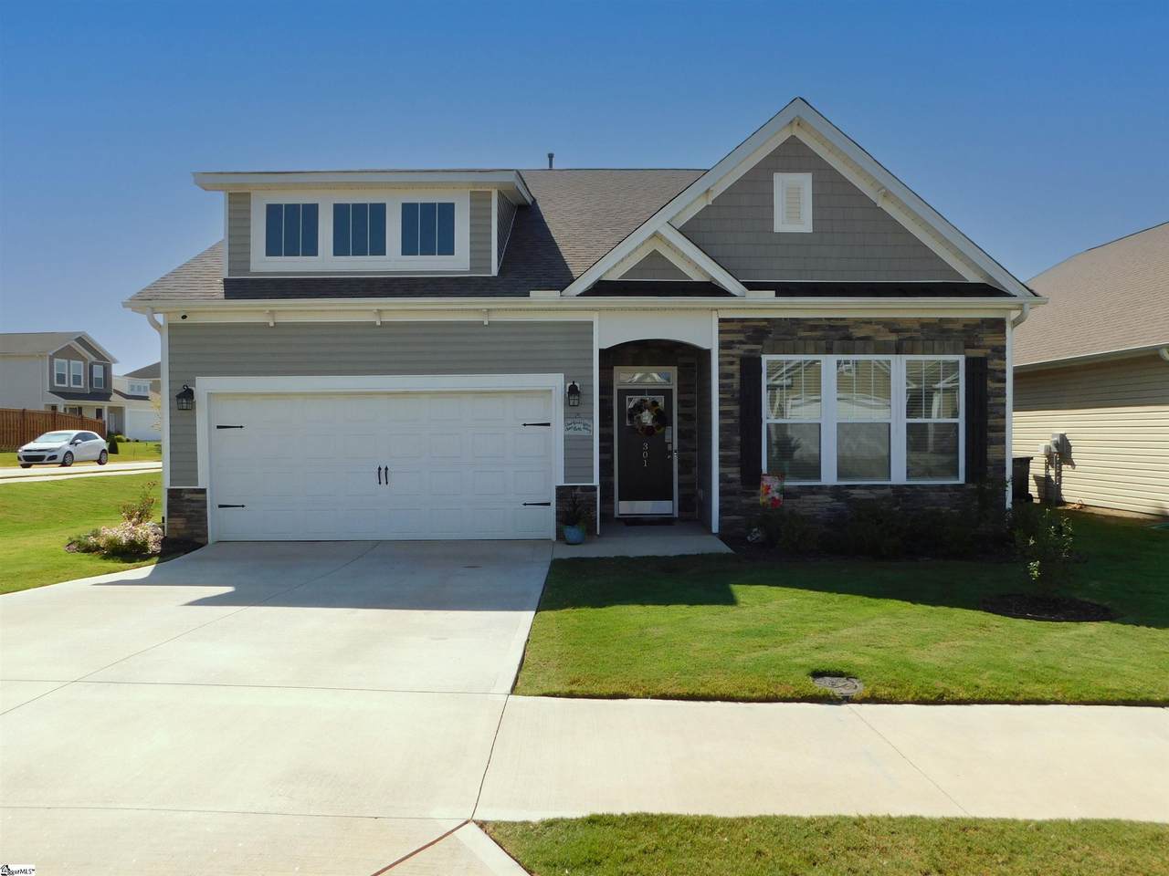 301 Pollyanna Drive - Photo 1