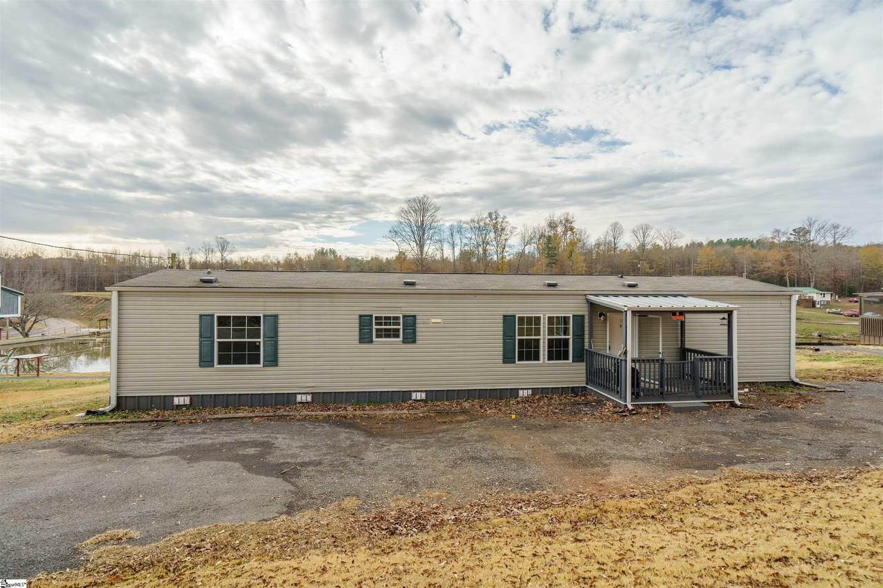 111 Lake Circle Road - Photo 1