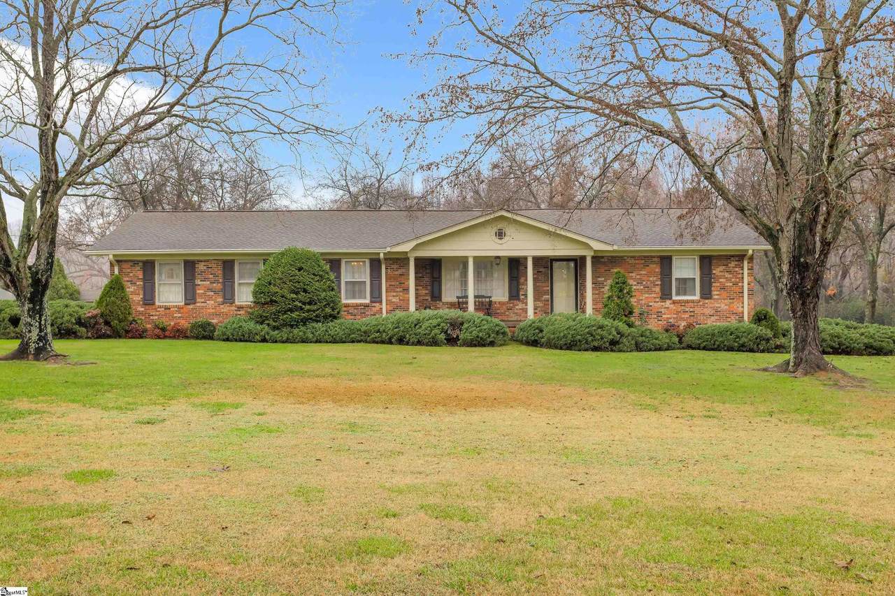 255 Blakely Avenue - Photo 1