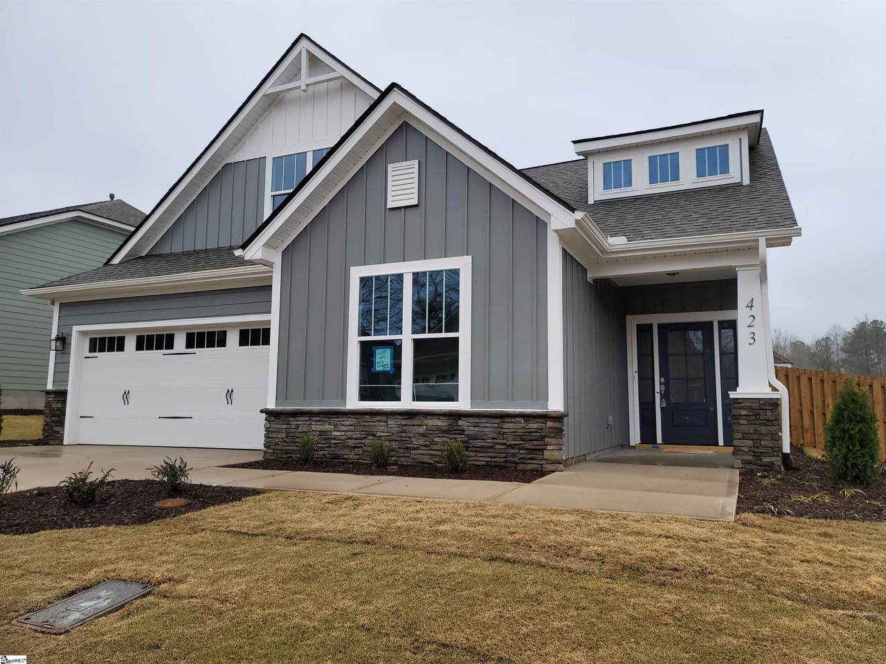 423 Wynstone Place - Photo 1