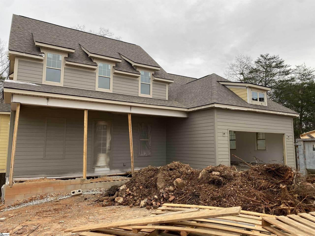 104 Nakkol Drive - Photo 1