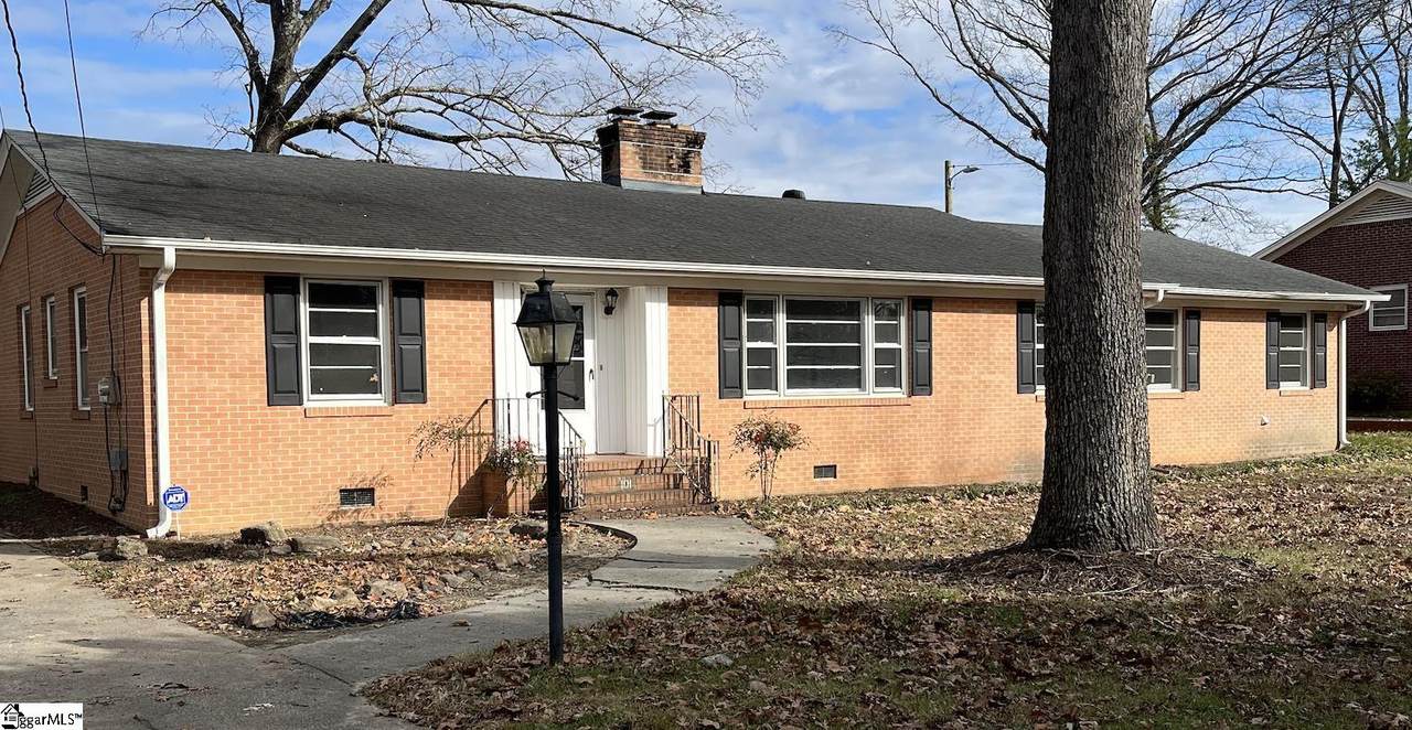 101 Lanewood Drive - Photo 1