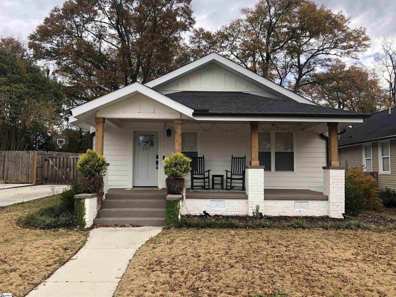 107 Ladson Street - Photo 1