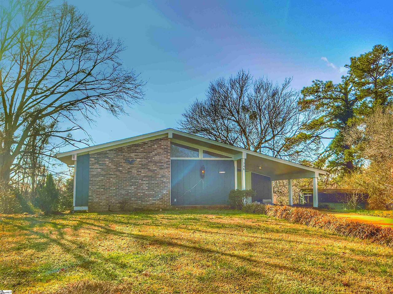 308 Westchester Road - Photo 1