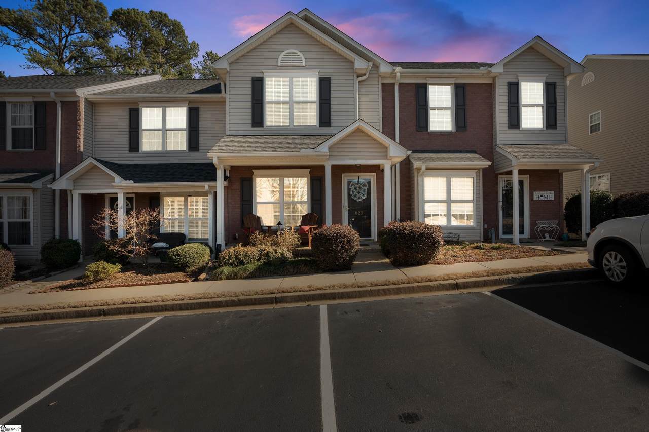 622 Graythorn Lane - Photo 1