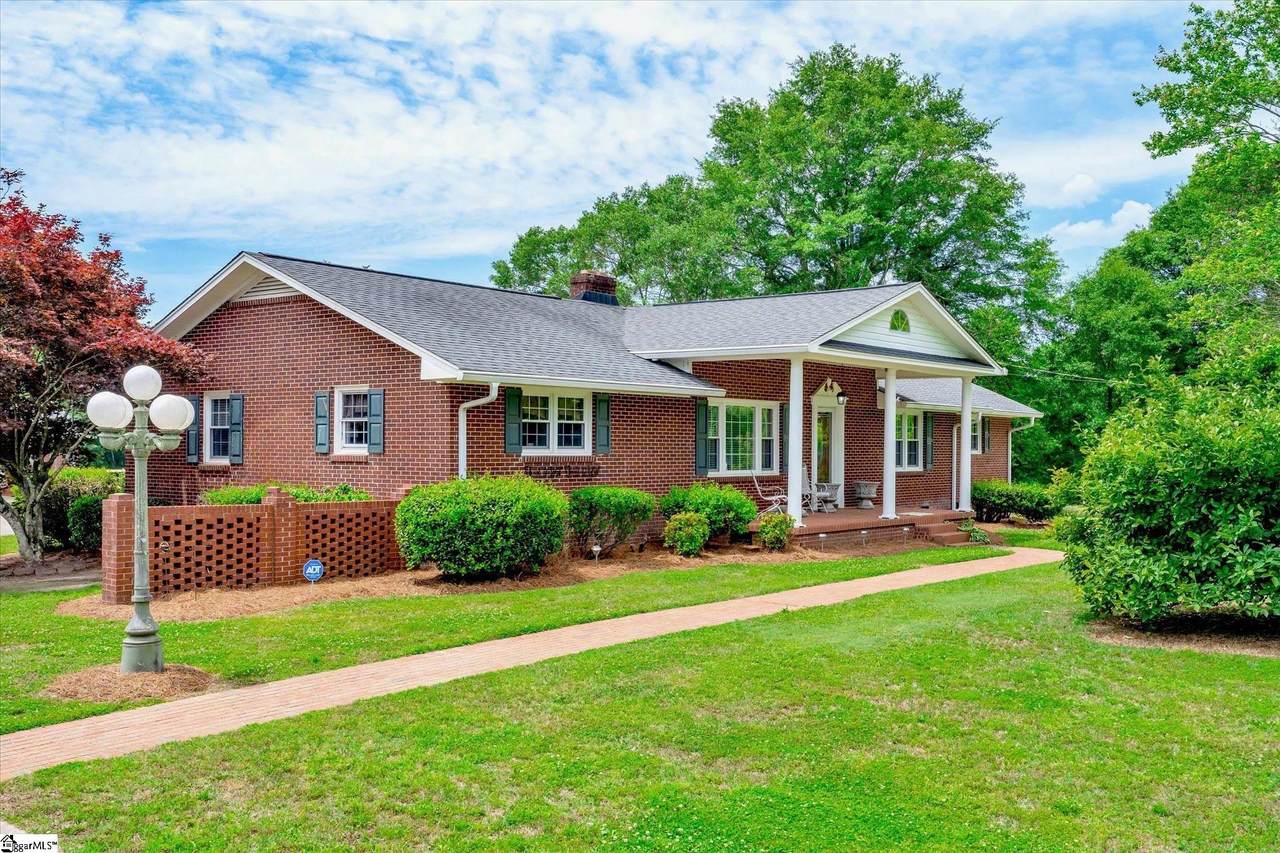 403 Joe Black Road - Photo 1