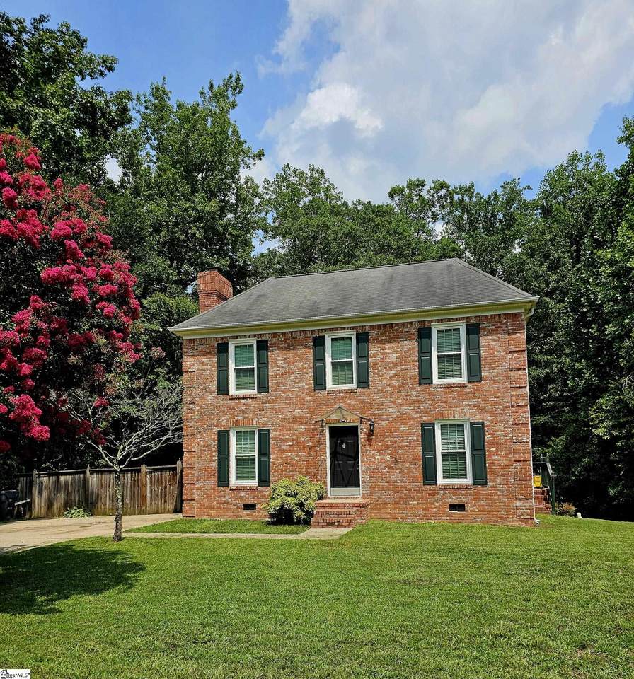 534 Indian Trail - Photo 1