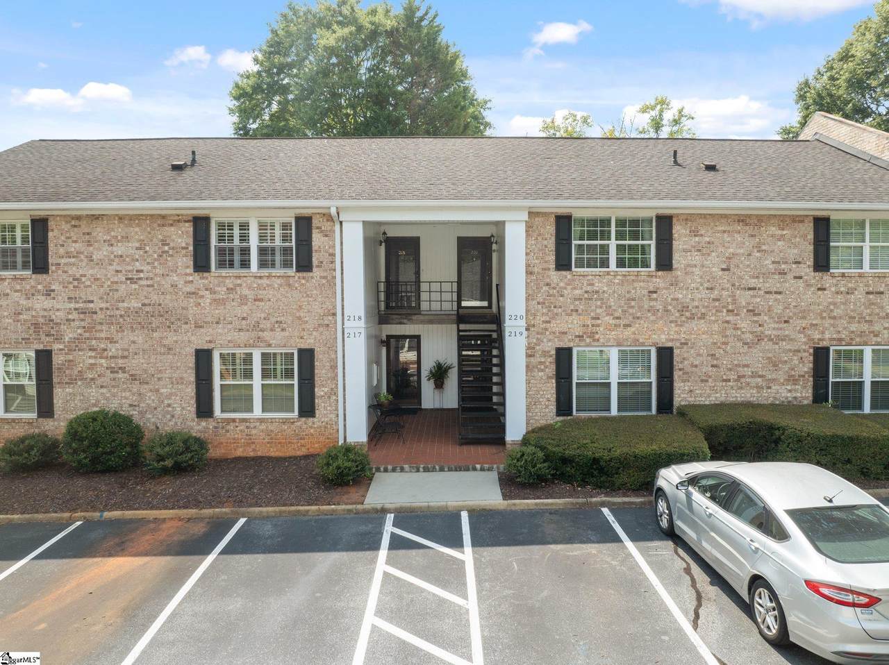 925 Cleveland Street - Photo 1