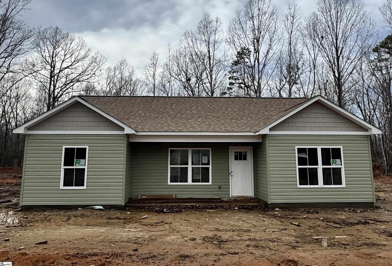 205 Lincoln Lane - Photo 1