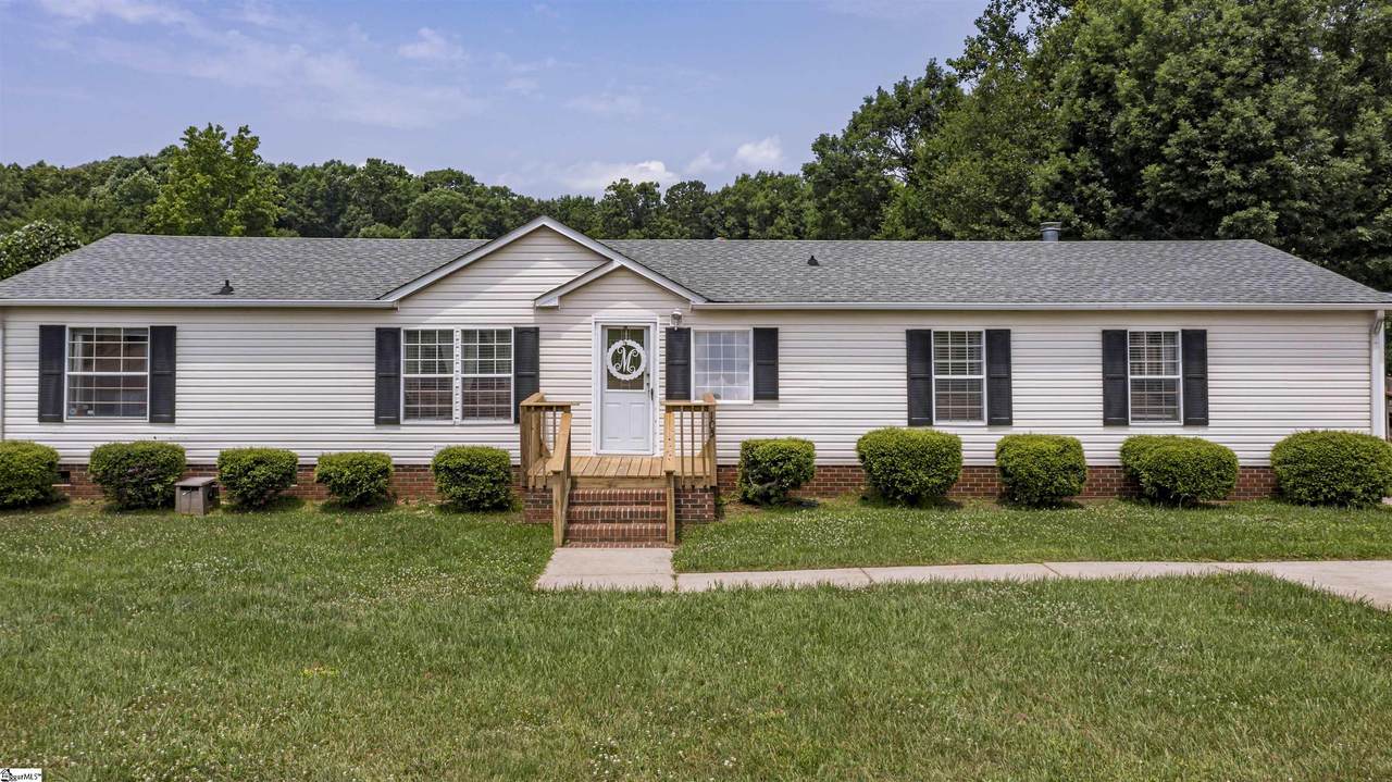 105 Ironwood Road - Photo 1