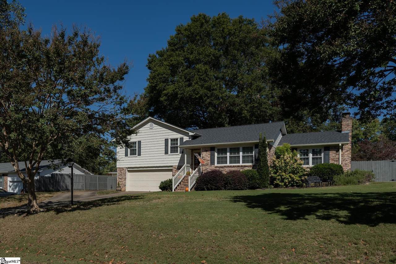 14 Coachman Drive - Photo 1