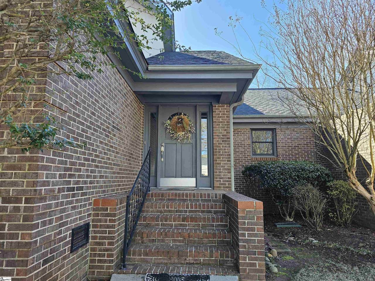 1002 Cobbs Glen Drive - Photo 1