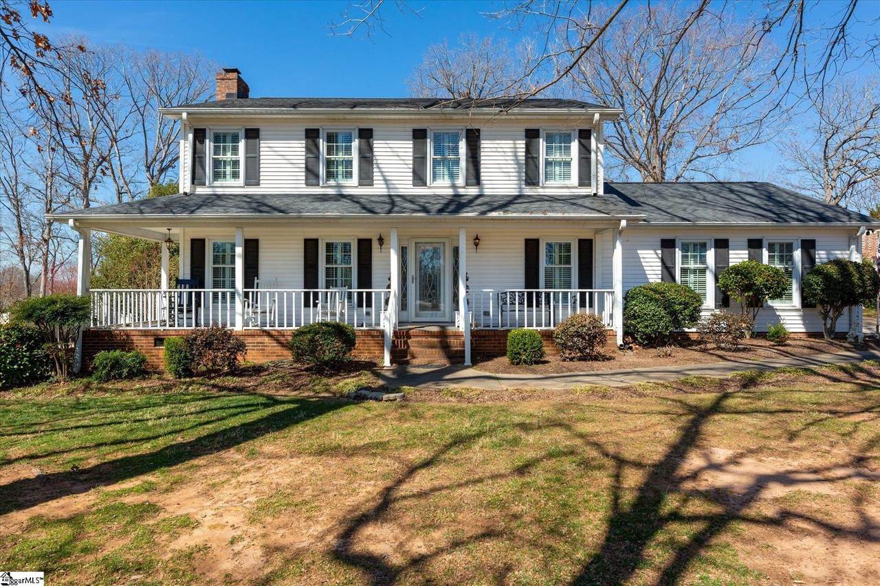 208 Hammett Bridge Road - Photo 1