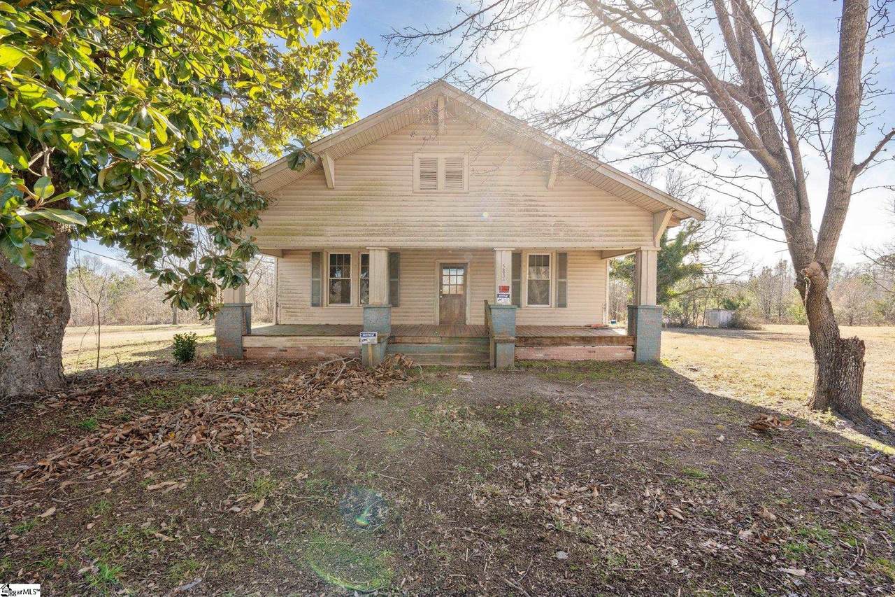5838 Highway 92 - Photo 1