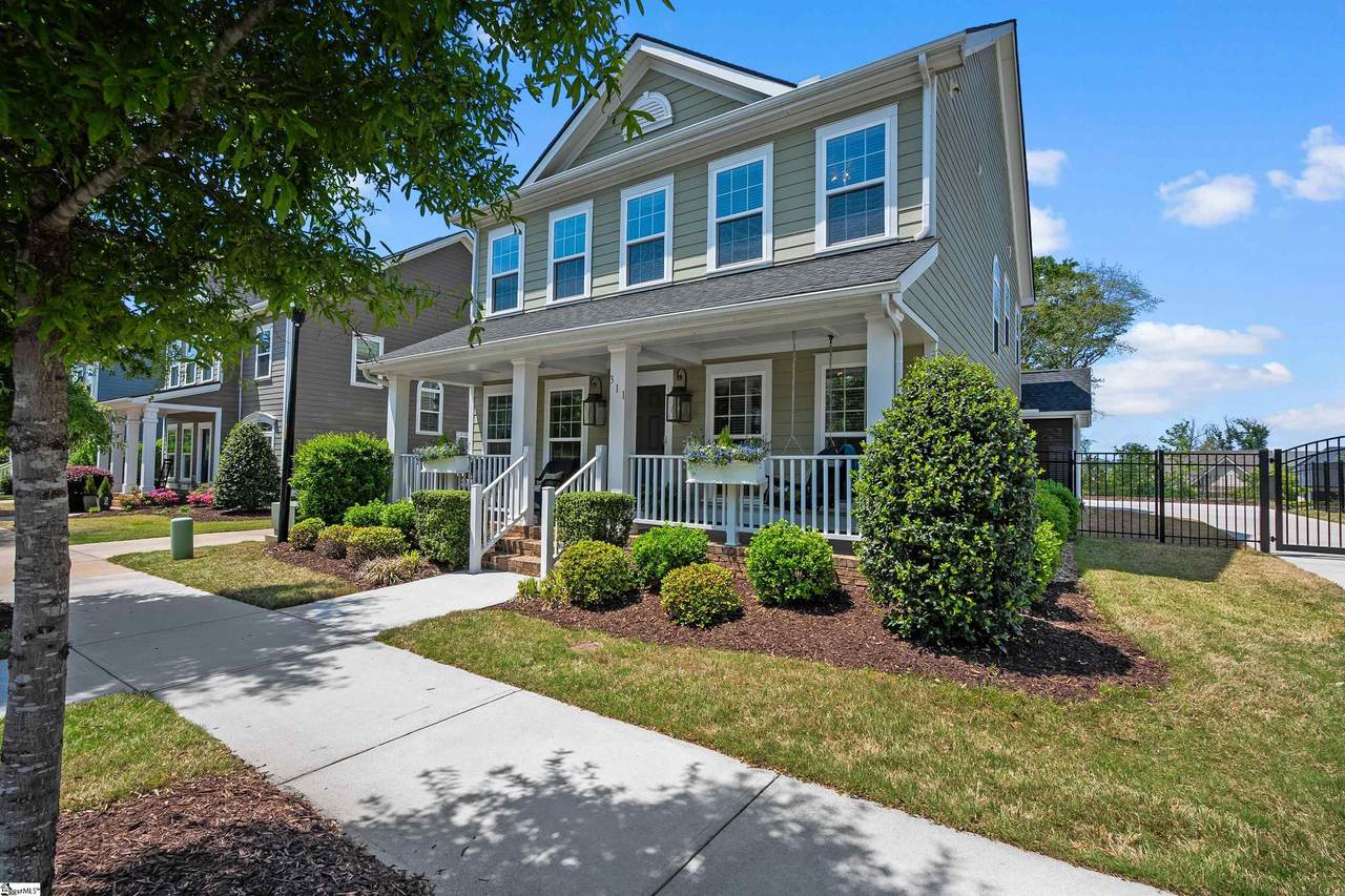 311 Algonquin Trail - Photo 1
