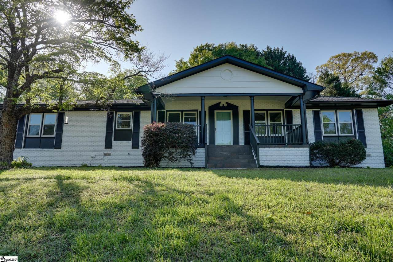 207 American Legion Road - Photo 1