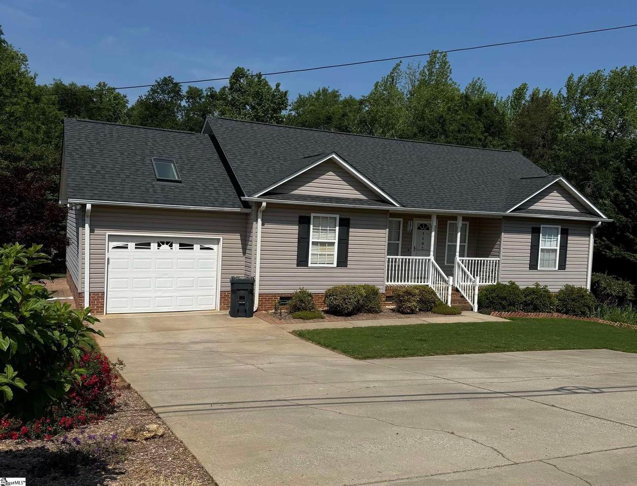 1101 Piedmont Park Road - Photo 1