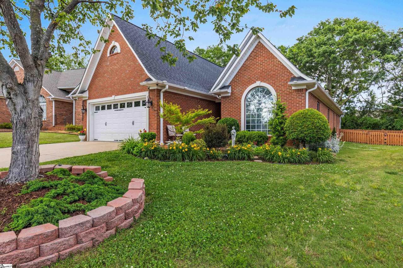 413 Rambling Rose Way - Photo 1