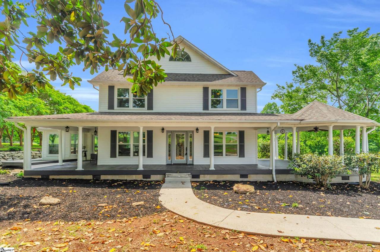 5411 14 Highway - Photo 1