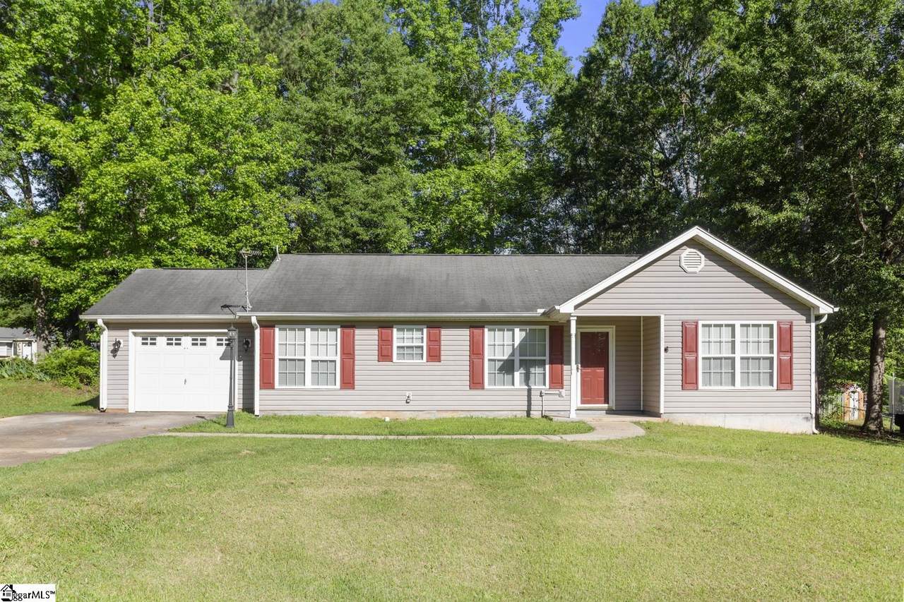 103 Berry Court - Photo 1