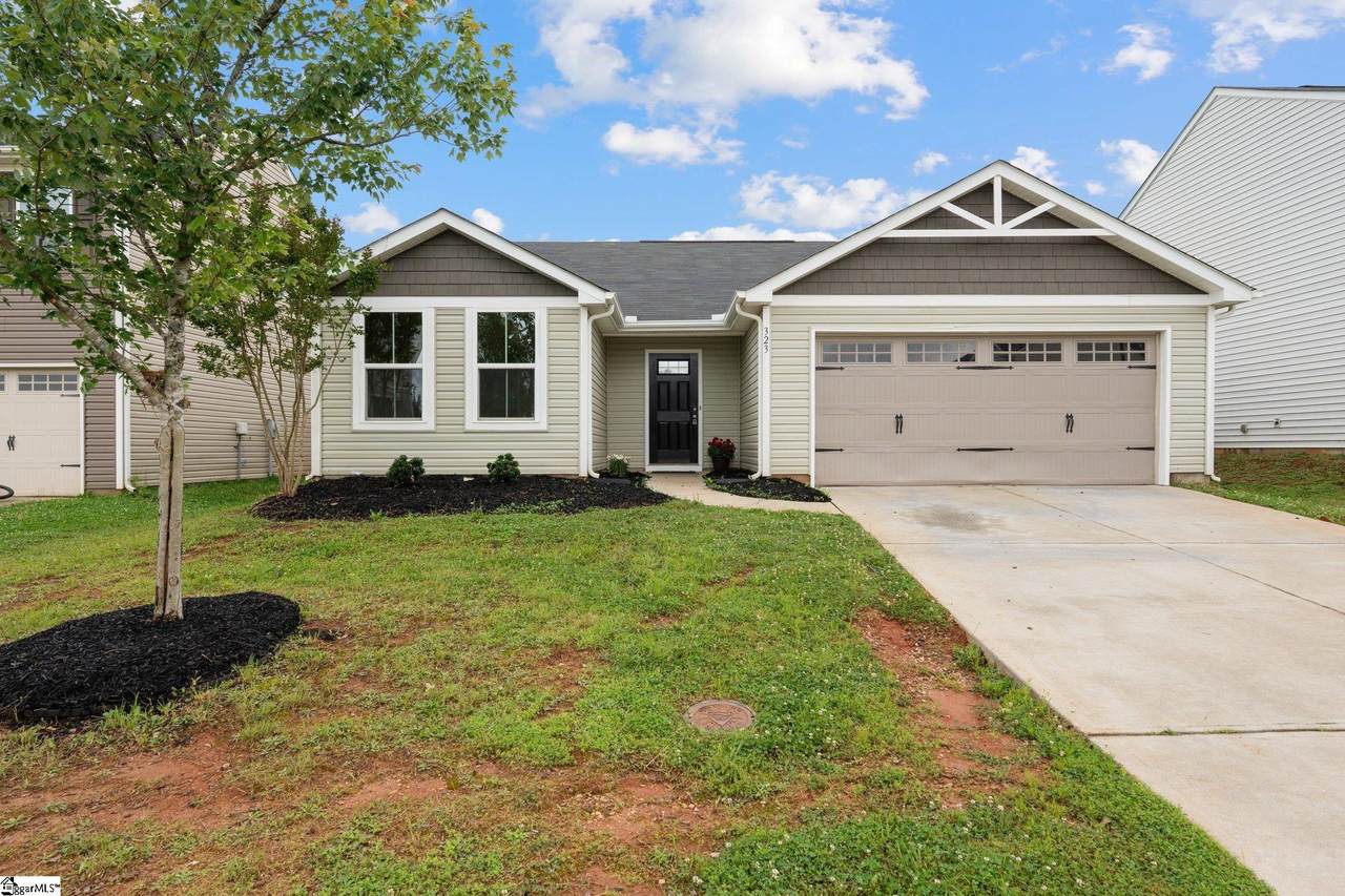 323 Skipton Street - Photo 1