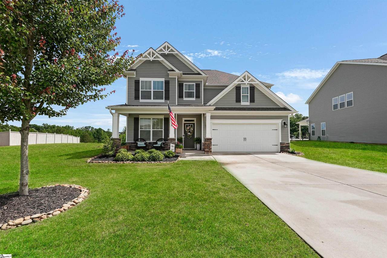 647 Fern Hollow Trail - Photo 1
