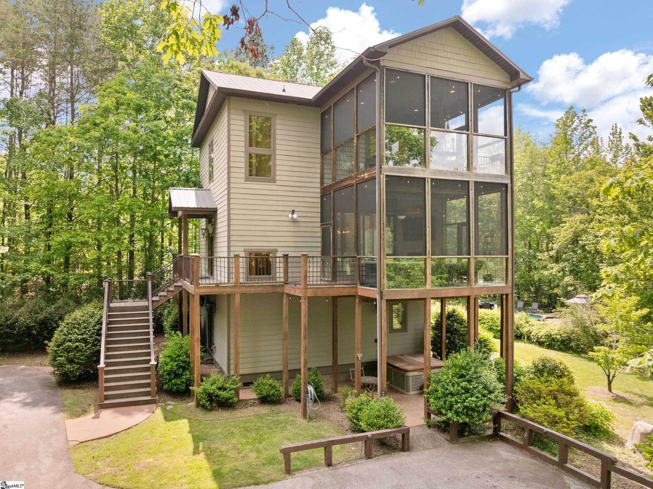 707 Lister Road - Photo 1