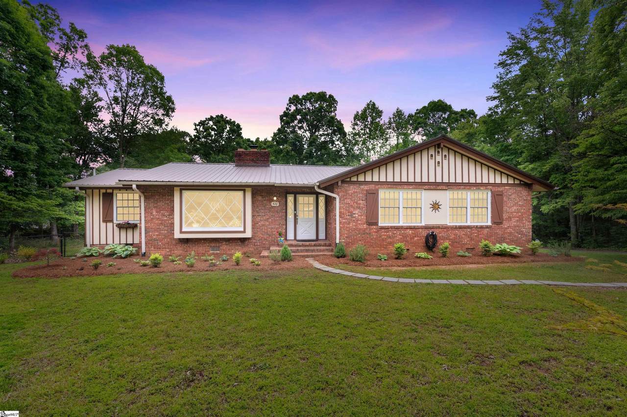 570 Buckhorn Road - Photo 1