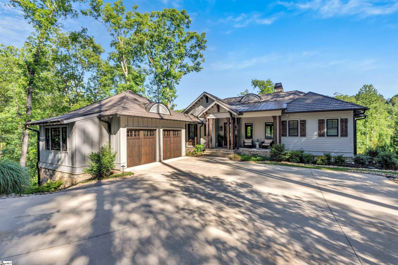 201 Saranac Drive - Photo 1
