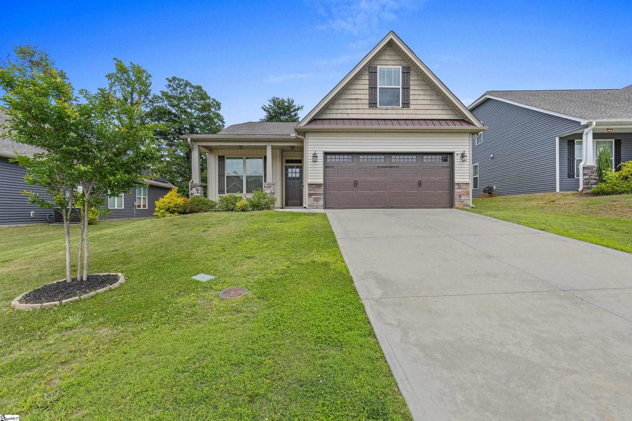 104 Forest Ridge Way - Photo 1
