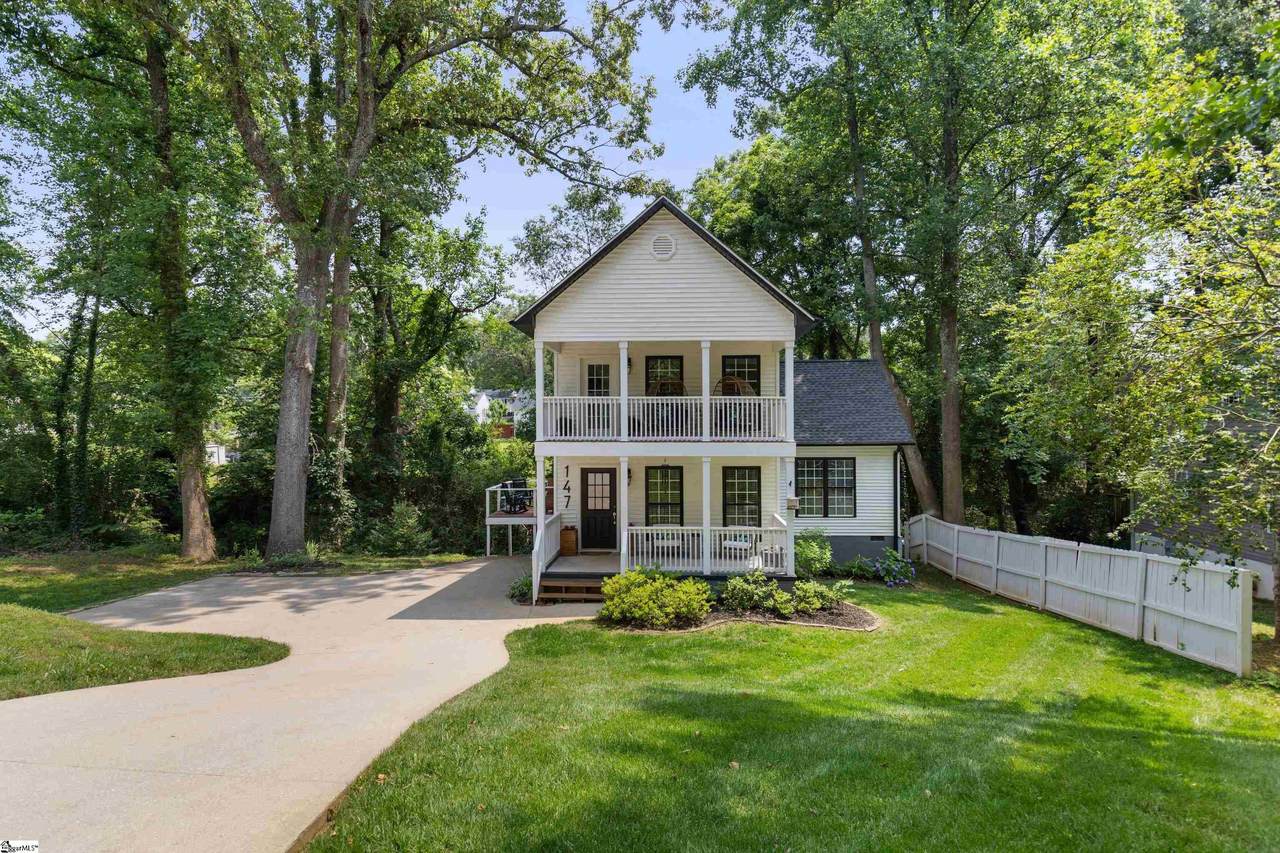 147 Blythe Drive - Photo 1