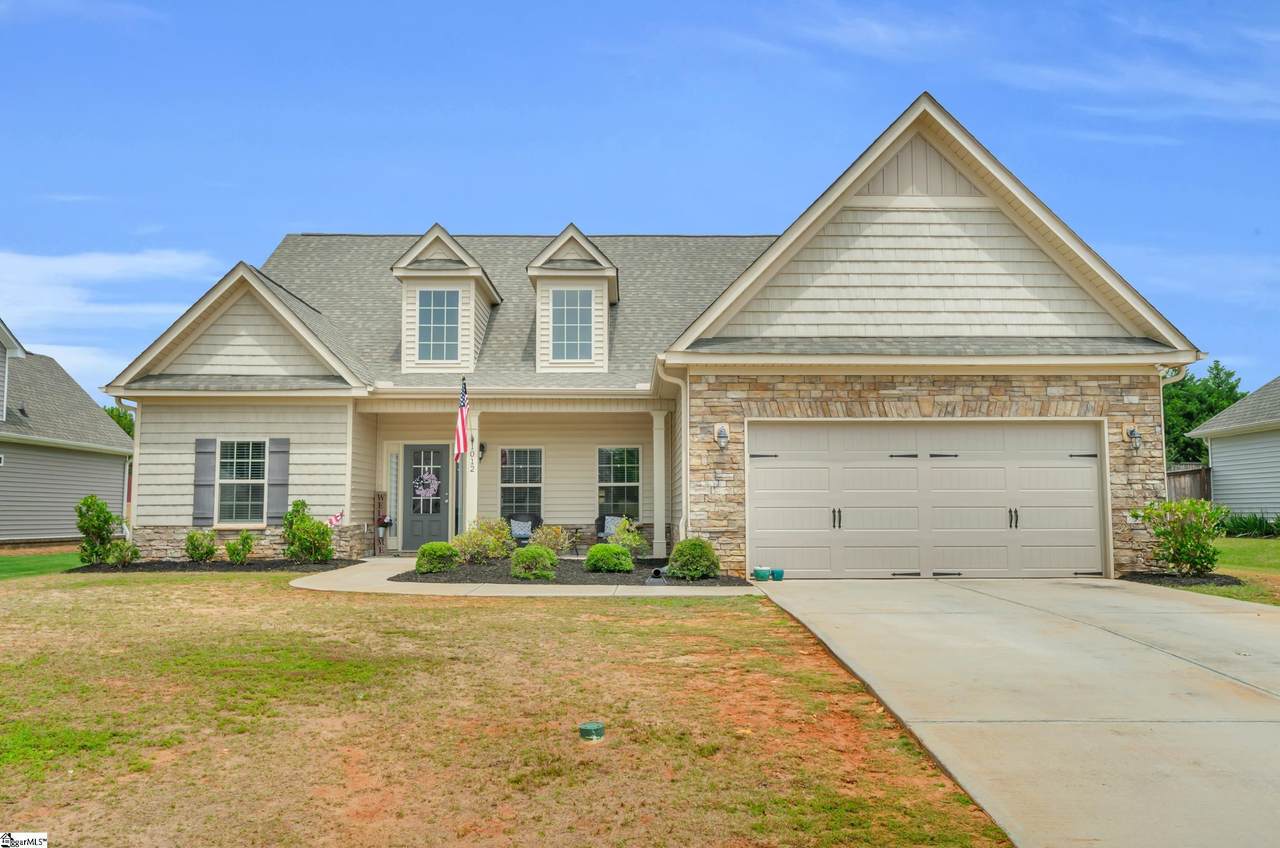 1012 Drakes Crossing - Photo 1