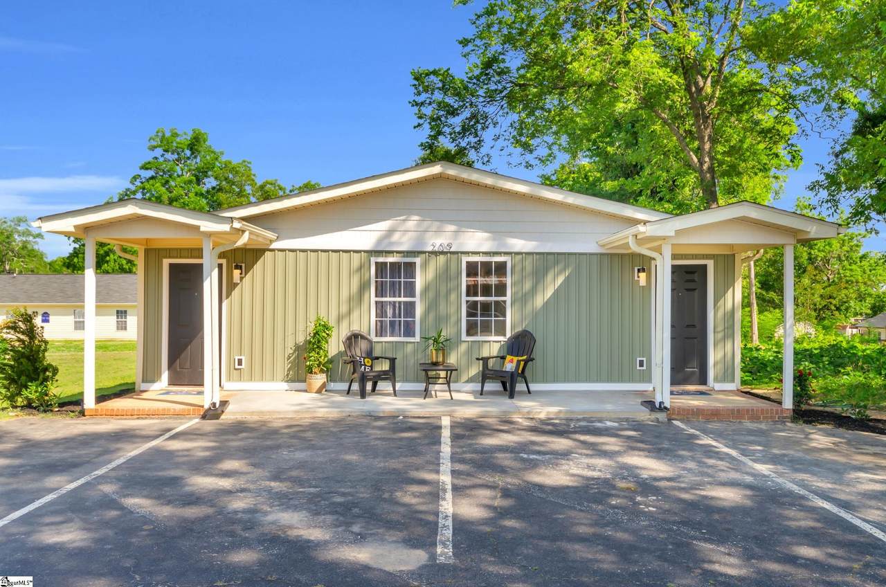 209 Arlington Road - Photo 1