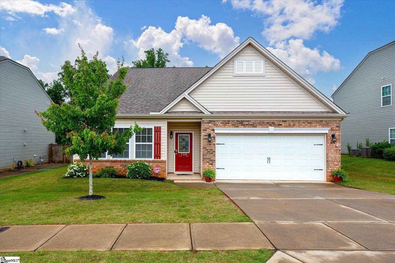 710 Westwood Road - Photo 1