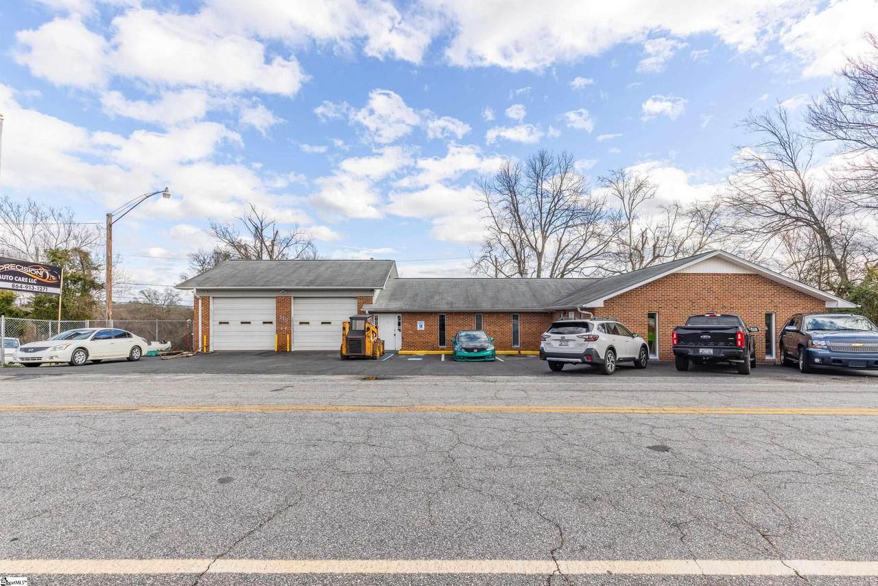 250 Cedar Springs Avenue - Photo 1