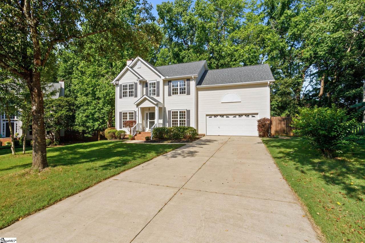 408 Summerwalk Place - Photo 1
