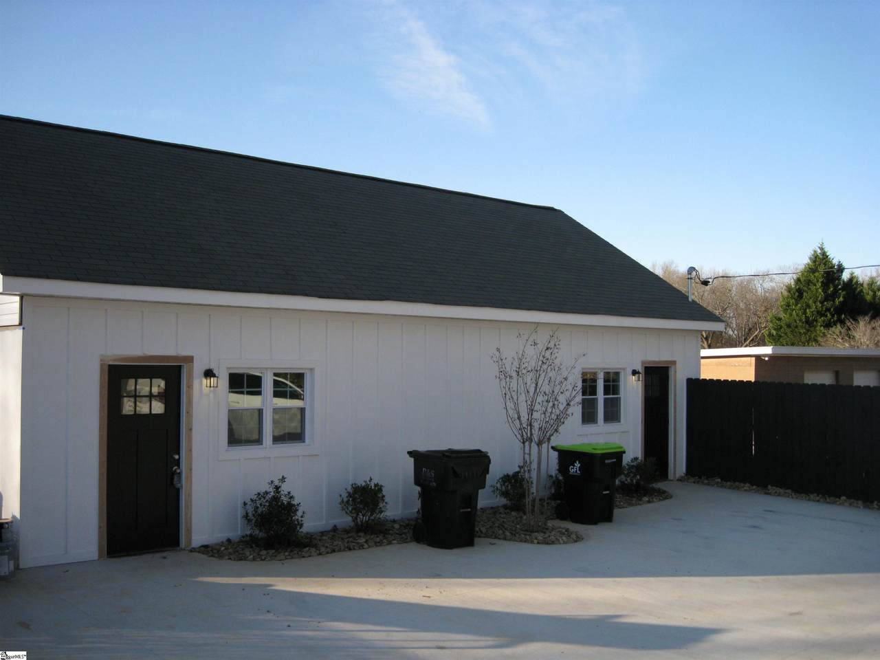 1 Bollinger Street - Photo 1