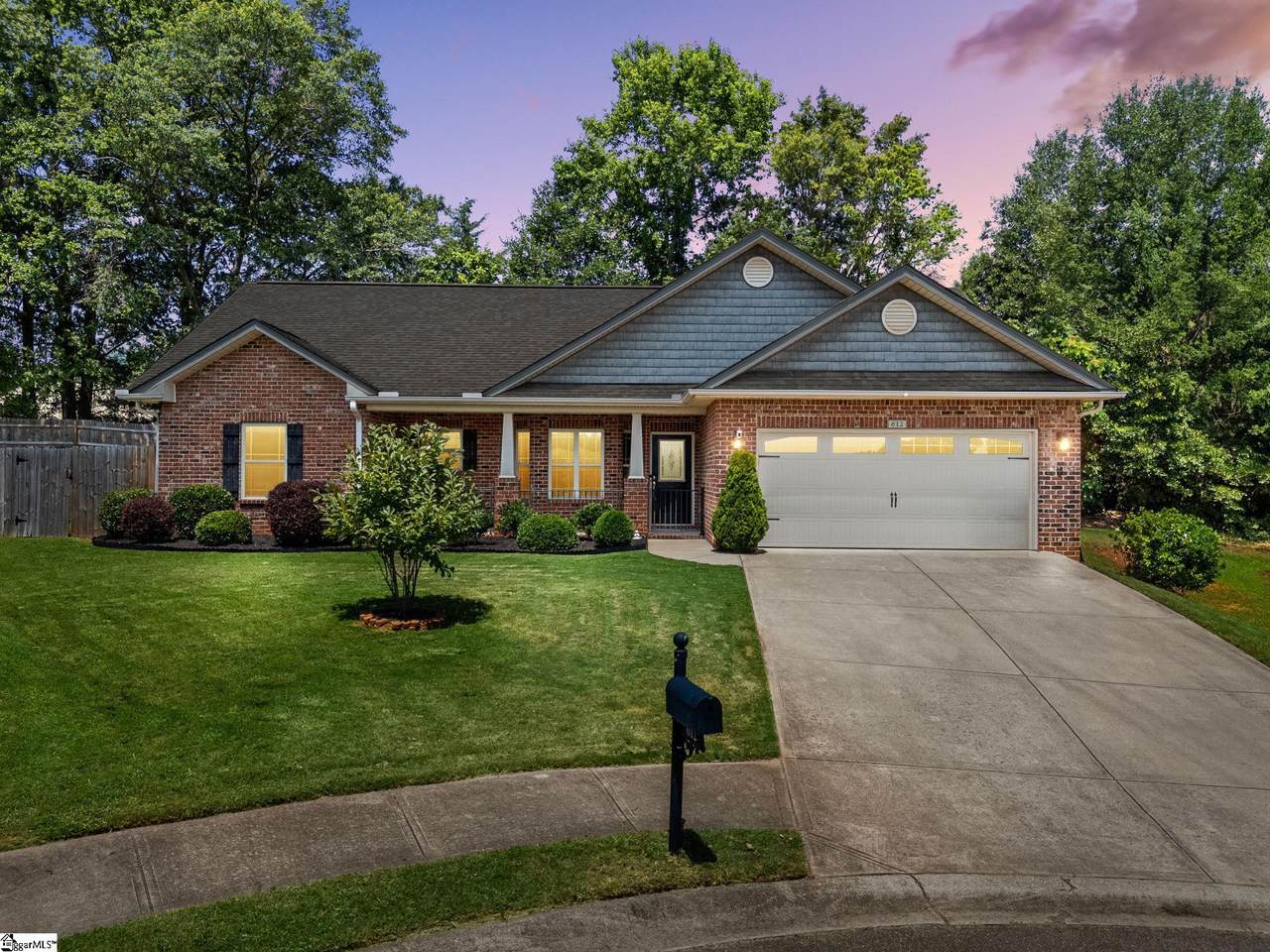 612 Hedgeapple Lane - Photo 1