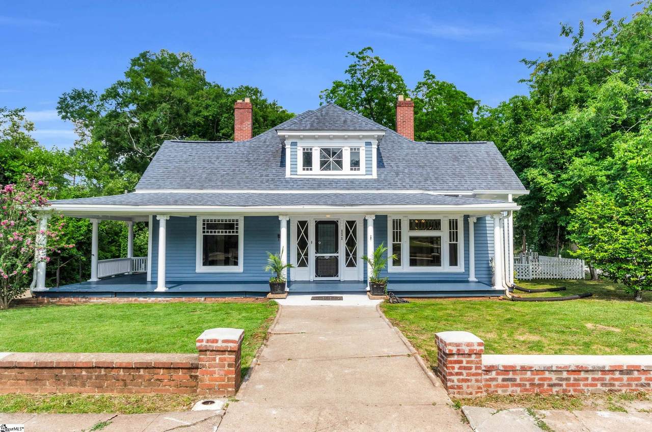 111 Maxwell Avenue - Photo 1