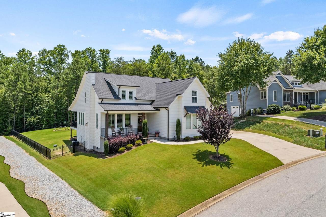 208 Deer Thicket Way - Photo 1