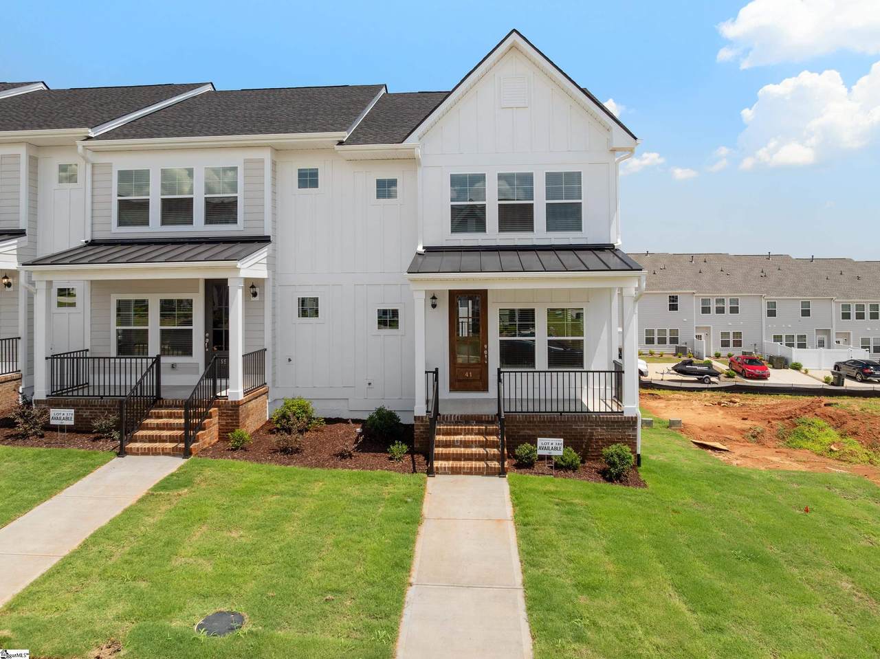 41 Leander Drive - Photo 1