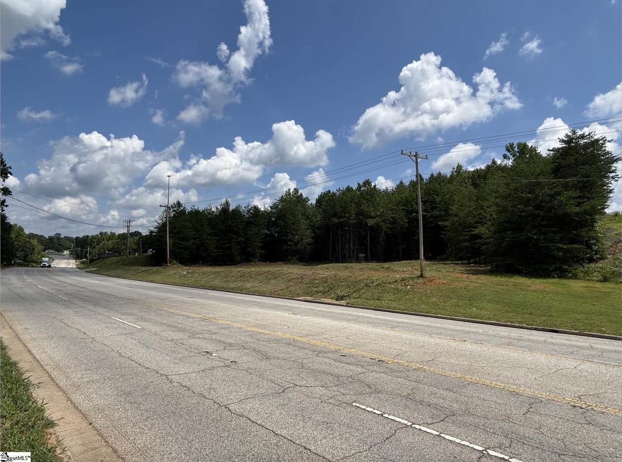 00 New Woodruff Road - Photo 1