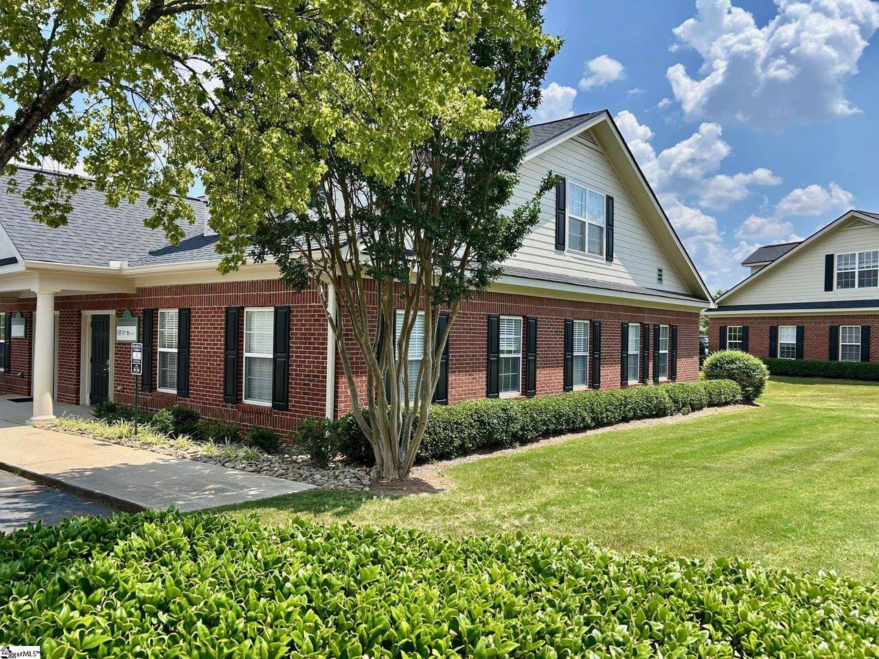 2 Davis Keats Drive - Photo 1