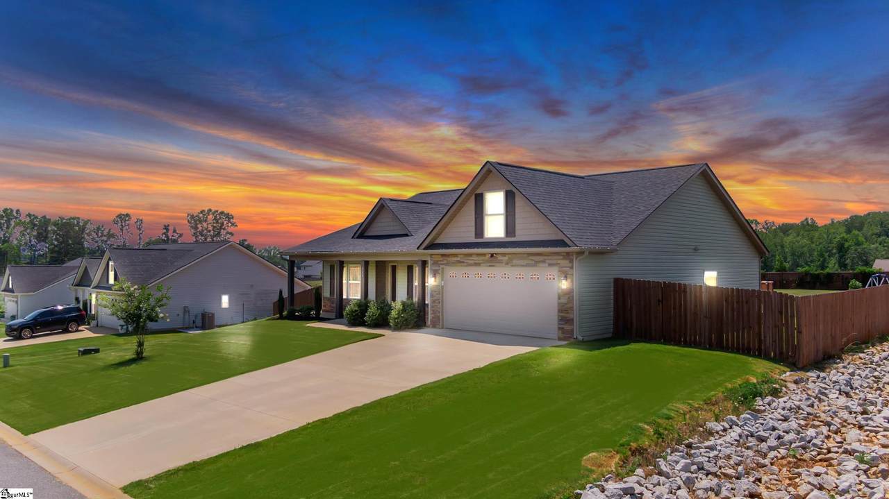 366 Danleigh Way - Photo 1