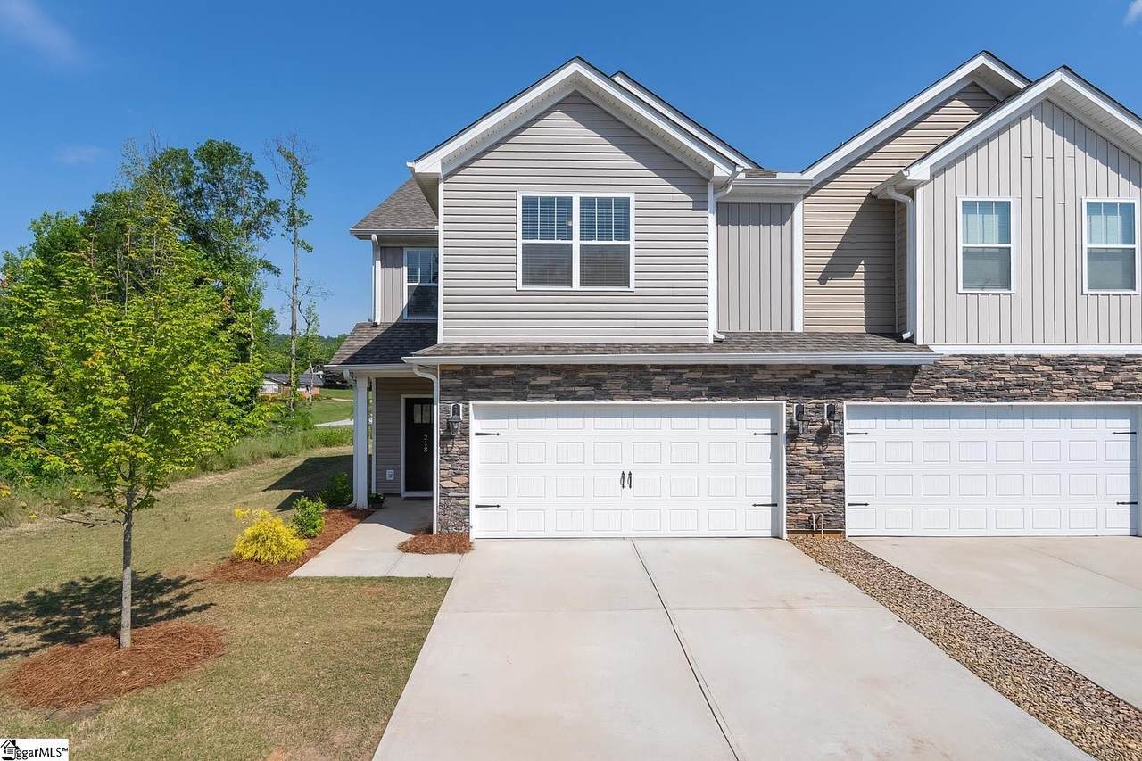 218 Reynard Trail - Photo 1