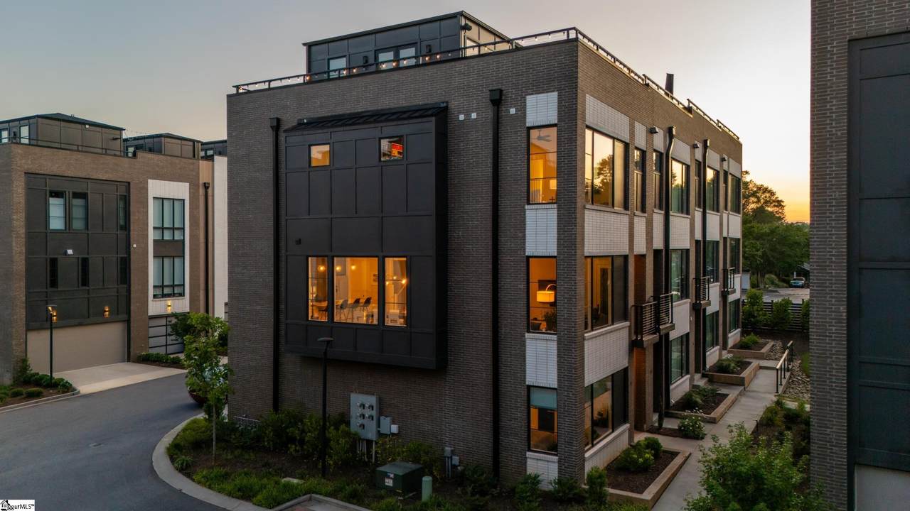 112 Noma Terrace Way - Photo 1