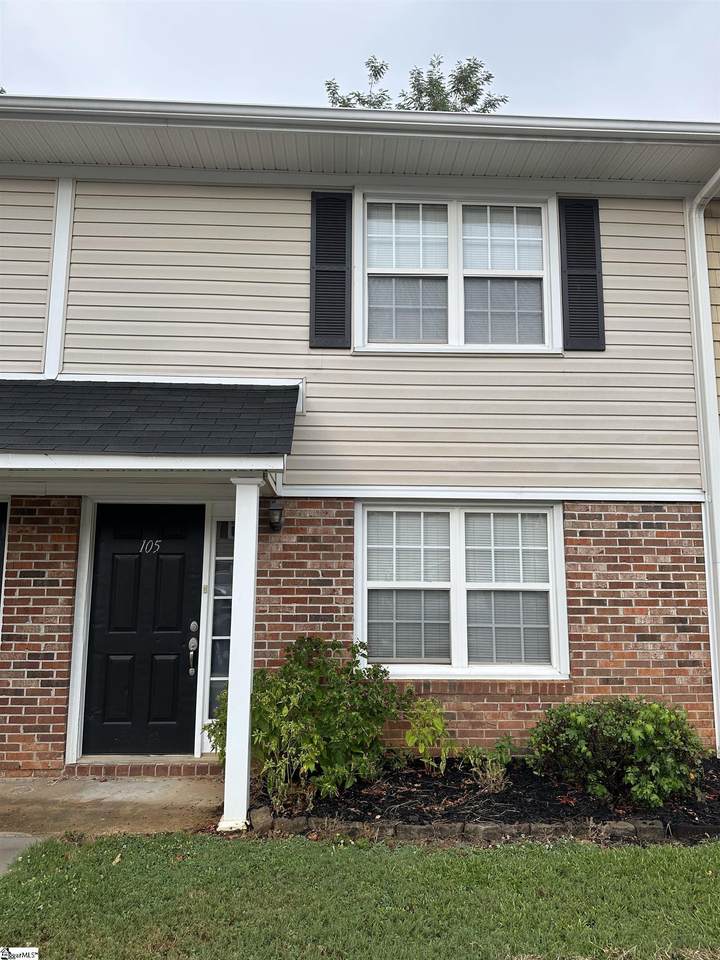 105 Silver Brook Drive - Photo 1